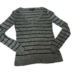 Mossimo Pullover Women’s Sweater Gray and Black Striped V-Neck Long Sleeve Top